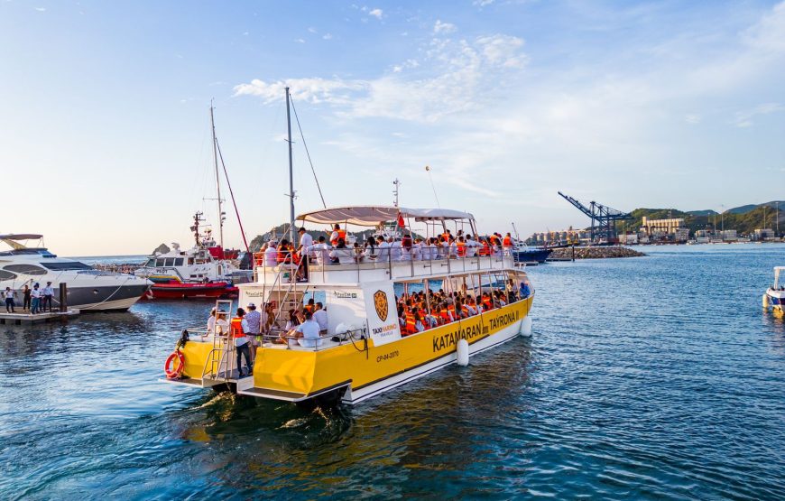 Tour Por Las Playas En Katamaran Con Acuario Santa Marta
