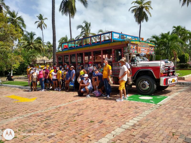 City Tour por Santa Marta en Transporte Tradicional Chiva