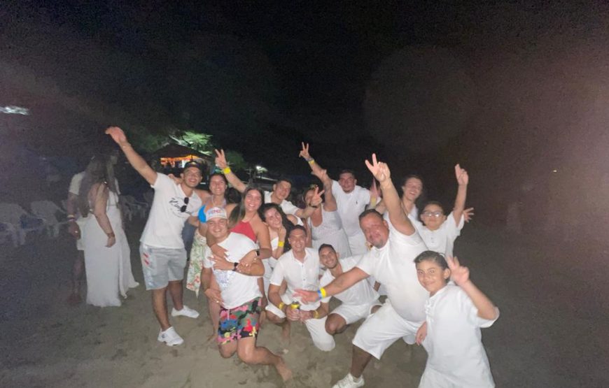 Fiesta en Playa Blanca