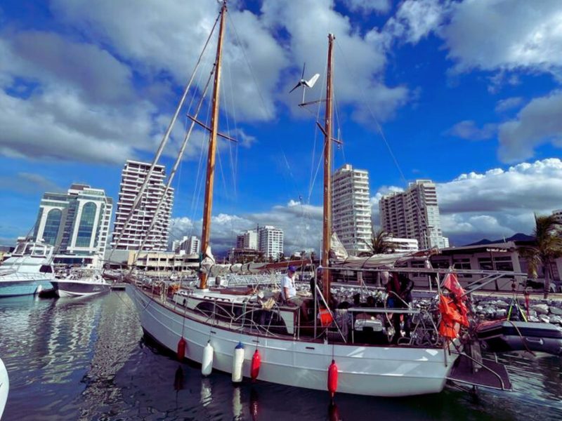 Velero Privado Santa Marta  REF. LZH Capacidad 12 Personas