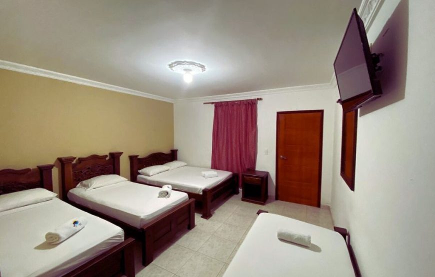 Hotel El Delfin Santa Marta