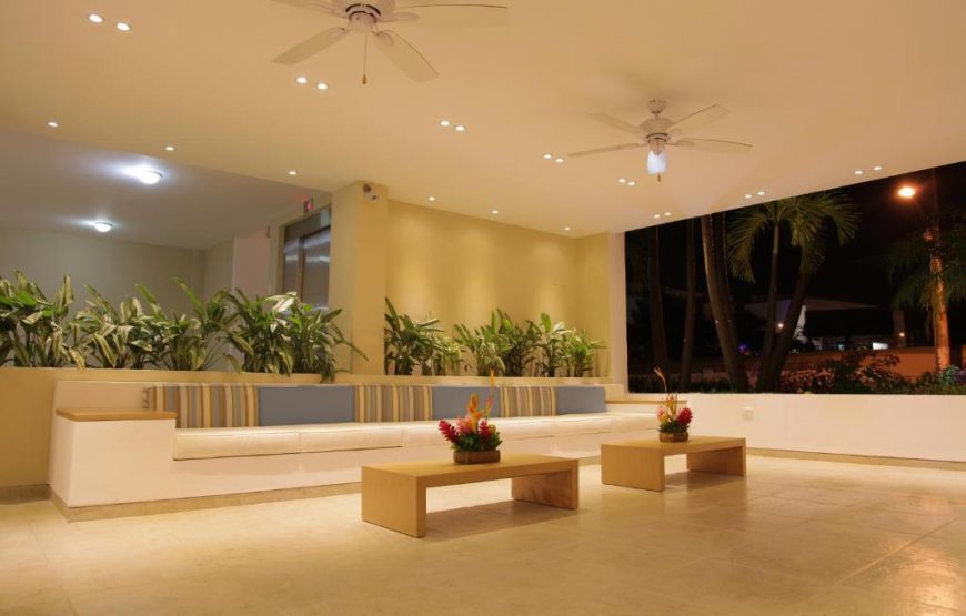 Blue Hotel by Tamacá con Vuelos desde Medellin